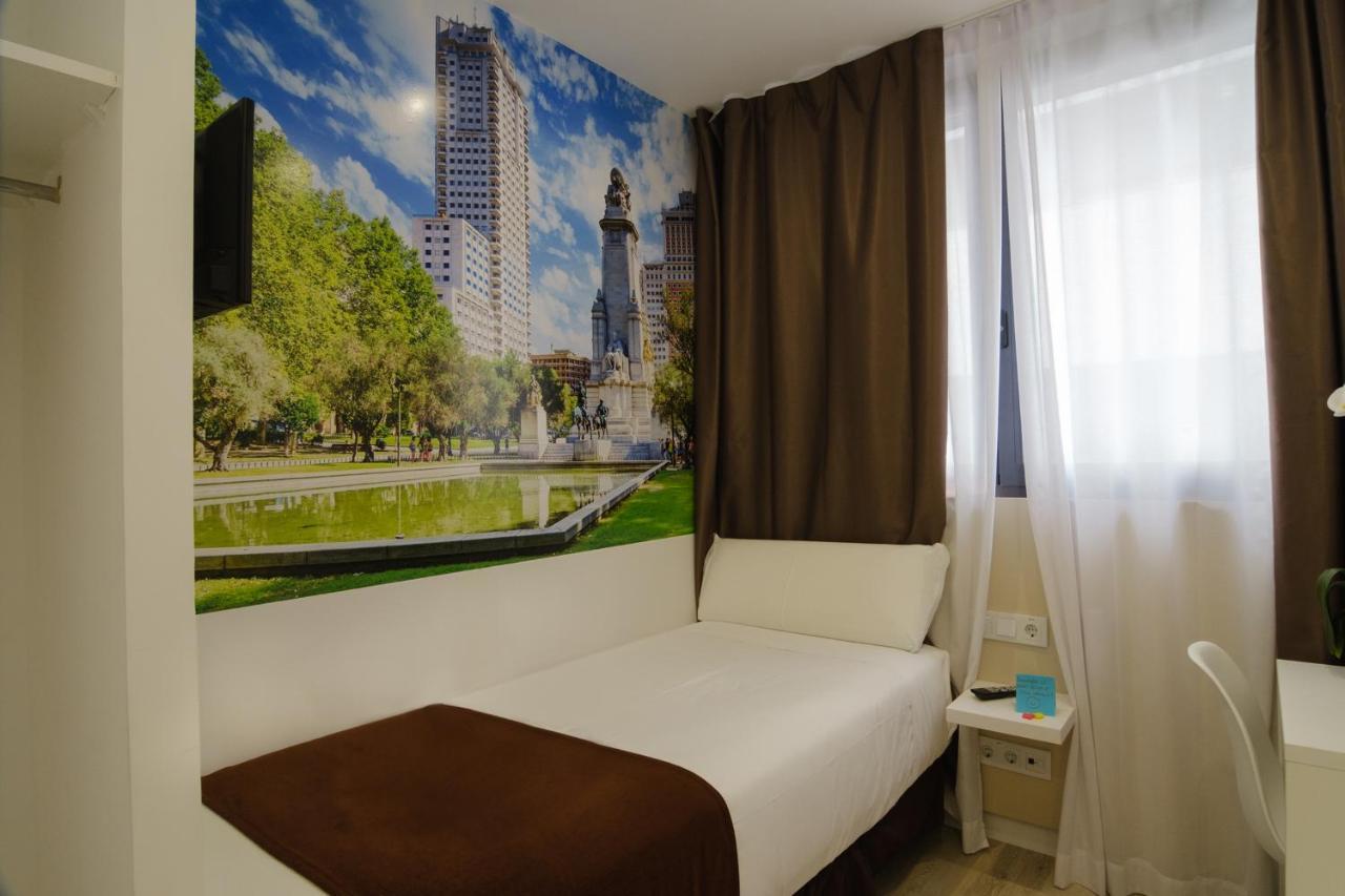 Hotel Bestprice Alcala 马德里 外观 照片